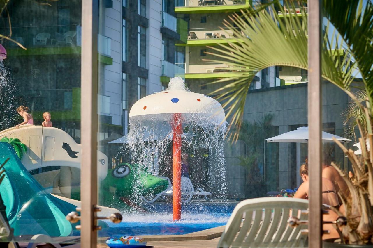 Melisea Aparthotel Pool & Spa Mamaia Nord Năvodari Exteriér fotografie