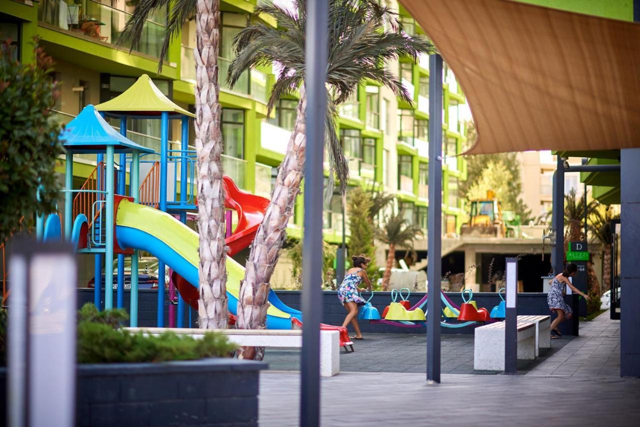 Melisea Aparthotel Pool & Spa Mamaia Nord Năvodari Exteriér fotografie